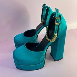 LIKE NEW Platform Pumps Rhinestone Ankle Strap Block High Heel Square Toe